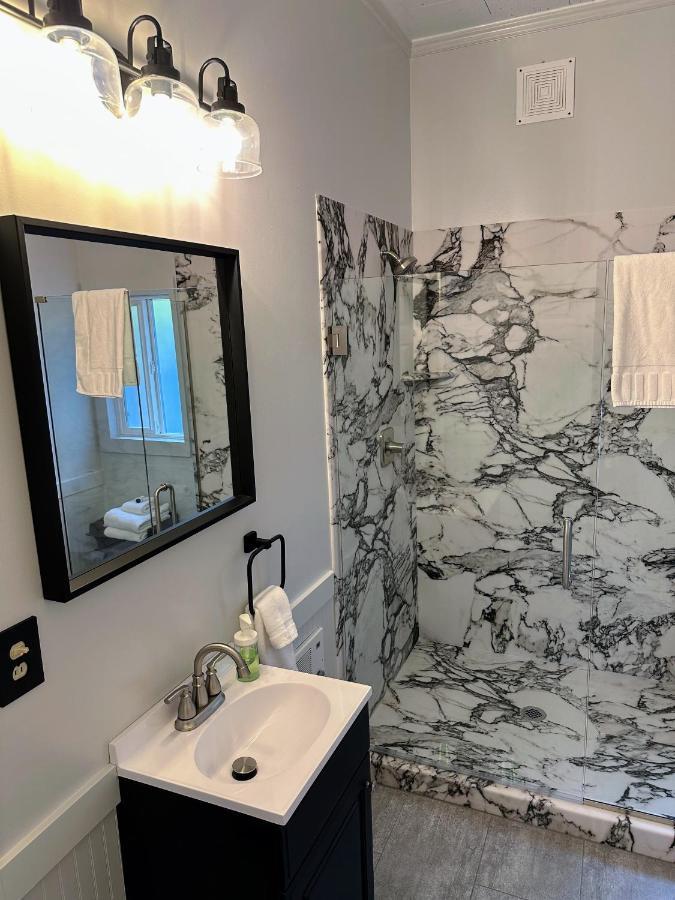 Westfir Lodge & Mountain Market Oakridge Bagian luar foto